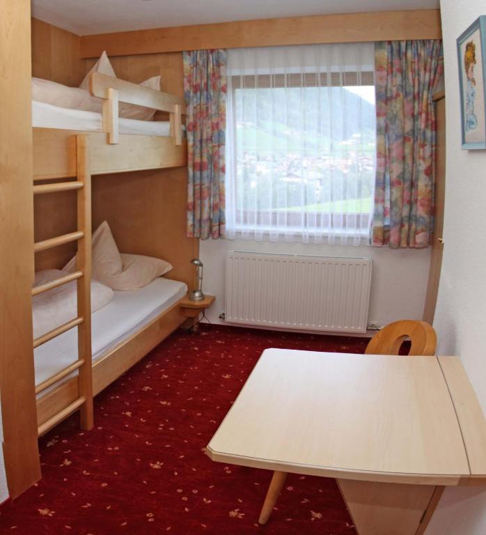 Ferienwohnung Haus Ferienglück Neustift im Stubaital Zimmer foto